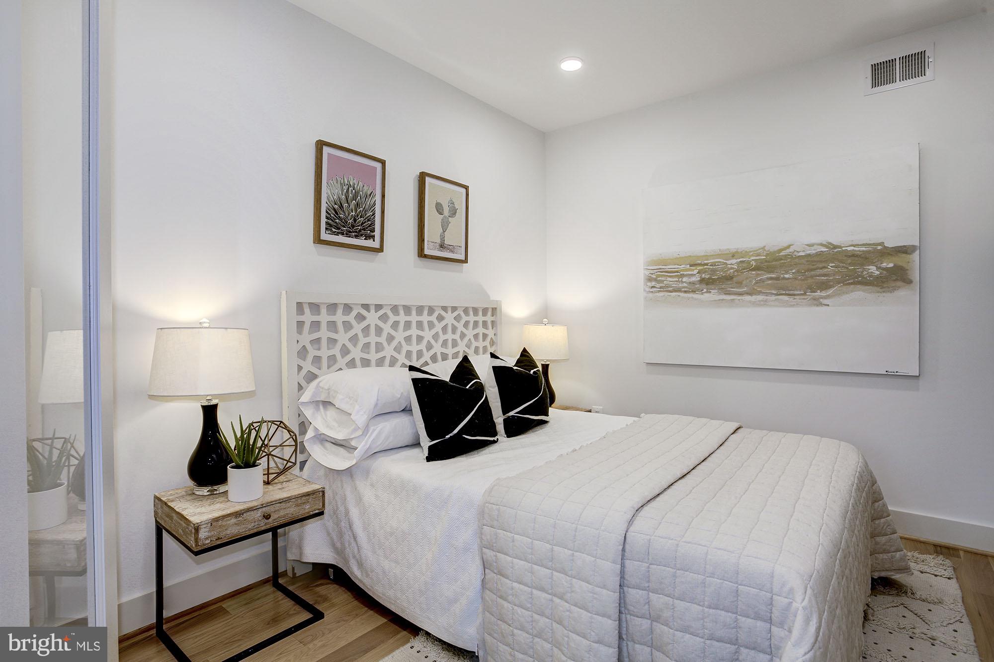623 14th Place Northeast, Unit C Washington, DC 20002 - Photo 4 of 21