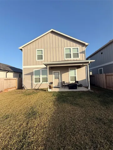 $2,100 | 26032 Hampshire Drive, Magnolia, TX 77355