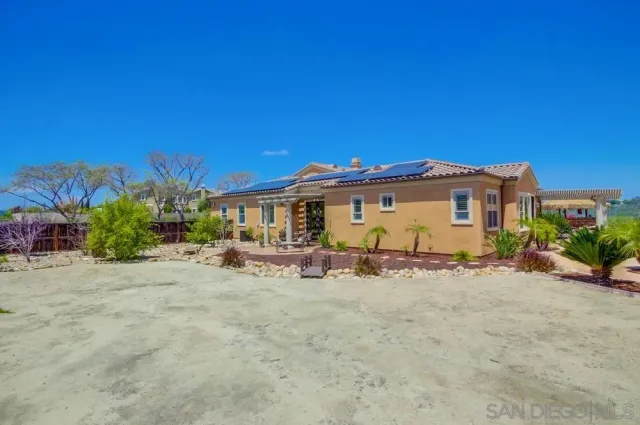 $3,148,000 | 14190 Green Valley Court, San Diego, CA 92131