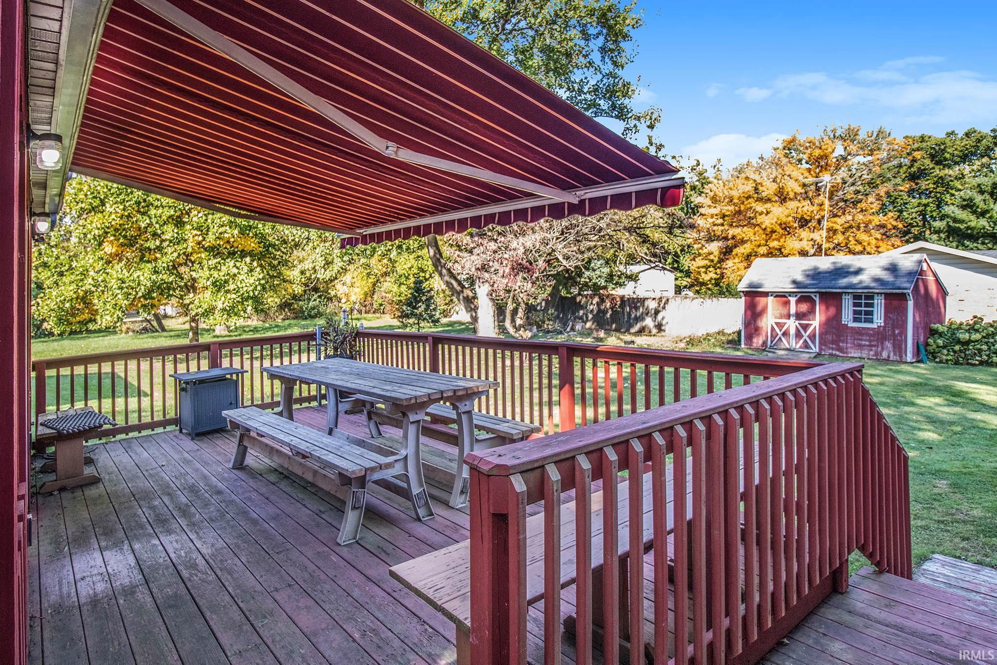 19397 Brick Road South Bend, IN 46637 - Photo 5 of 31