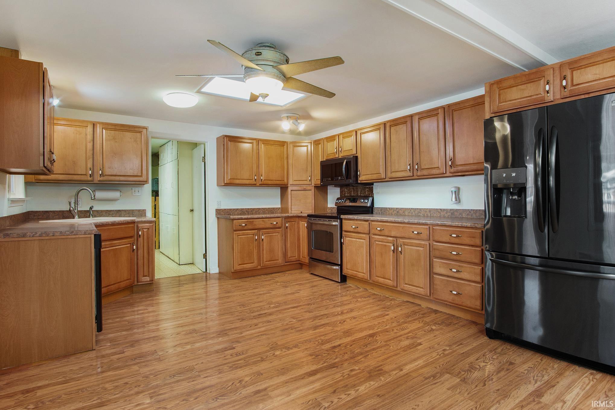 19397 Brick Road South Bend, IN 46637 - Photo 6 of 31