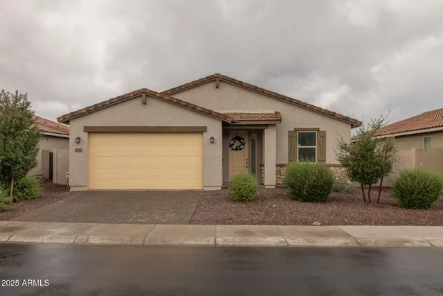 $2,275 | 36810 North Camarillo Drive, San Tan Valley, AZ 85140