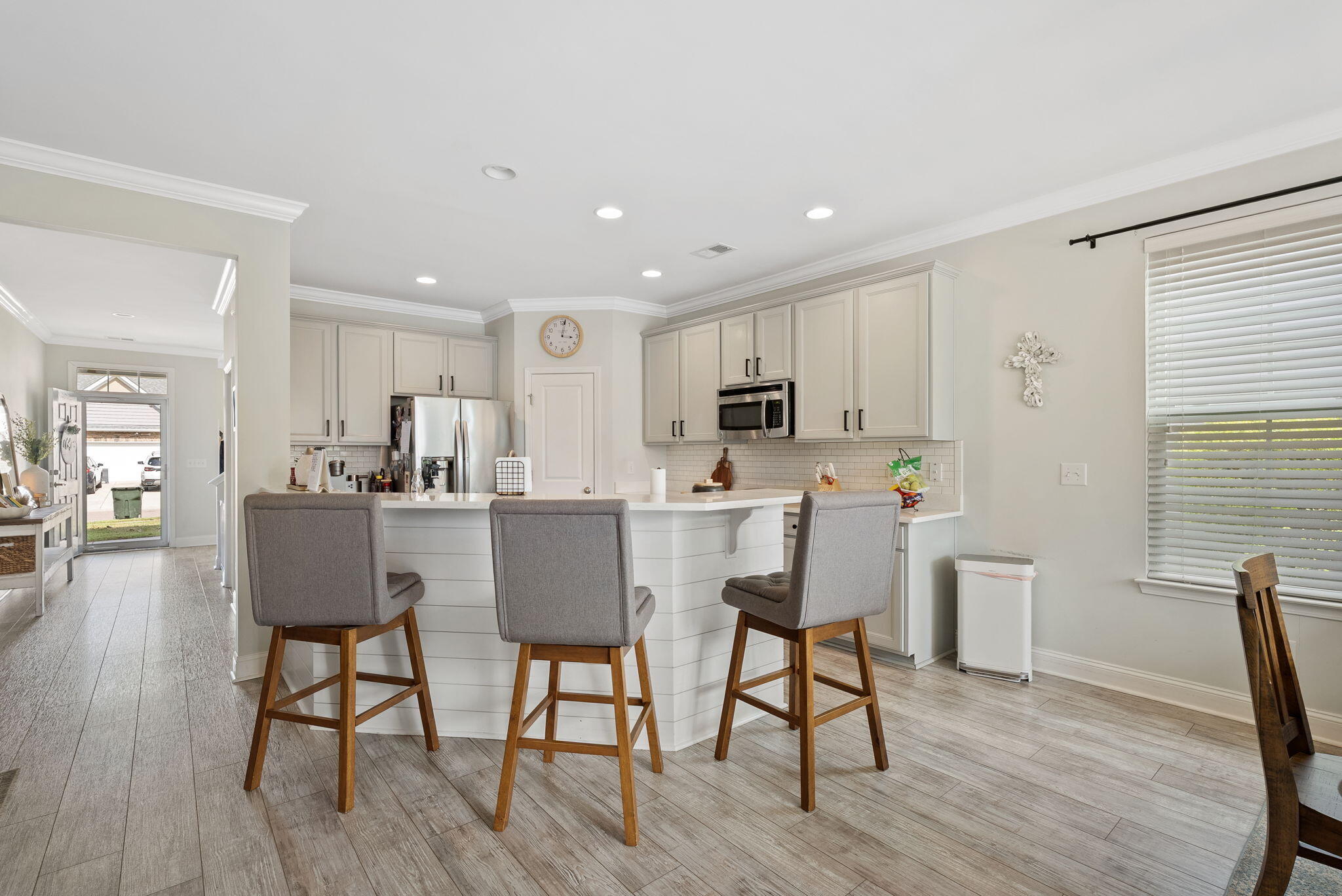 283 Spectrum Road Summerville, SC 29486 - Photo 12 of 38 13-web-or-mls-DSC05601