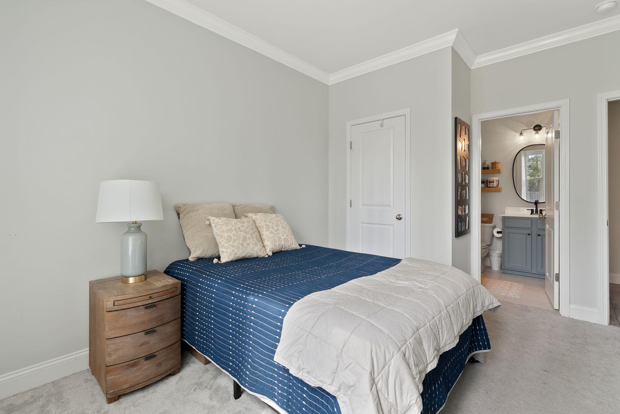 283 Spectrum Road Summerville, SC 29486 - Photo 19 of 38 20-web-or-mls-DSC05613