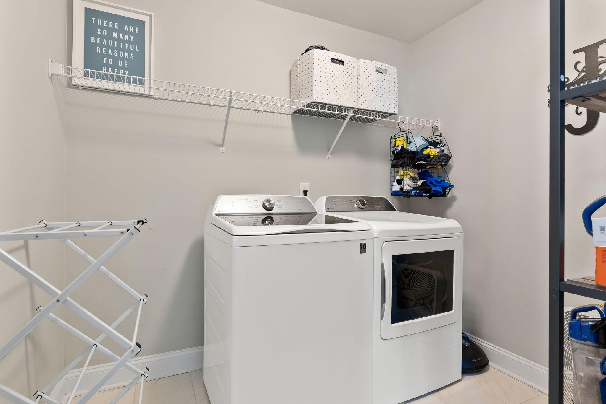 283 Spectrum Road Summerville, SC 29486 - Photo 27 of 38 28-web-or-mls-DSC05637