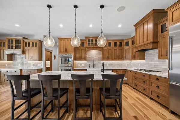 $1,090,000 | 918 Hidden Meadow Lane, Lake City, MN 55041