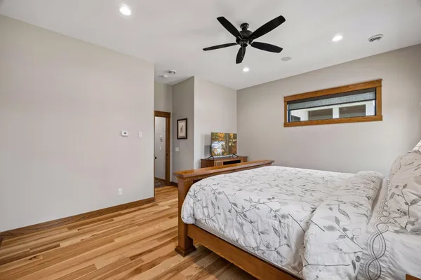 $1,090,000 | 918 Hidden Meadow Lane, Lake City, MN 55041