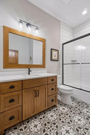 $1,090,000 | 918 Hidden Meadow Lane, Lake City, MN 55041