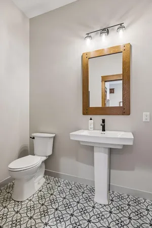 $1,090,000 | 918 Hidden Meadow Lane, Lake City, MN 55041