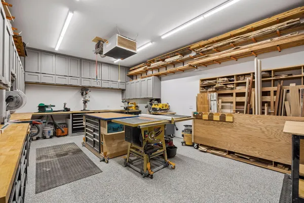 $1,090,000 | 918 Hidden Meadow Lane, Lake City, MN 55041