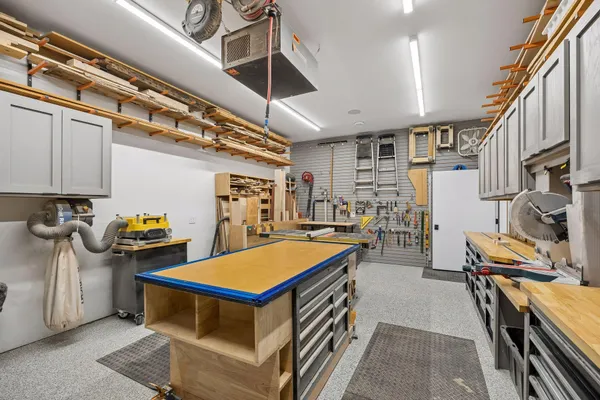 $1,090,000 | 918 Hidden Meadow Lane, Lake City, MN 55041