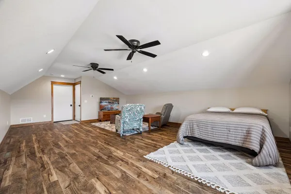 $1,090,000 | 918 Hidden Meadow Lane, Lake City, MN 55041