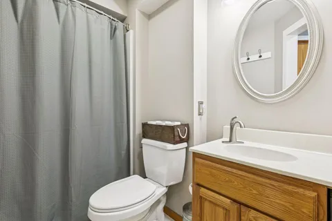 $389,900 | 11795 100th Place North, Maple Grove, MN 55369