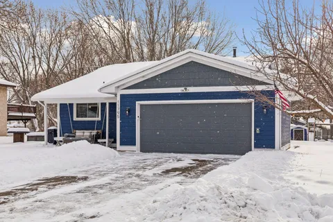 $389,900 | 11795 100th Place North, Maple Grove, MN 55369