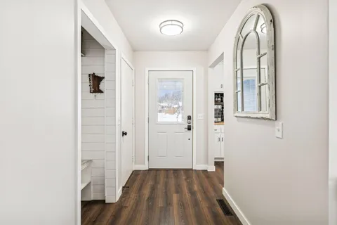 $389,900 | 11795 100th Place North, Maple Grove, MN 55369