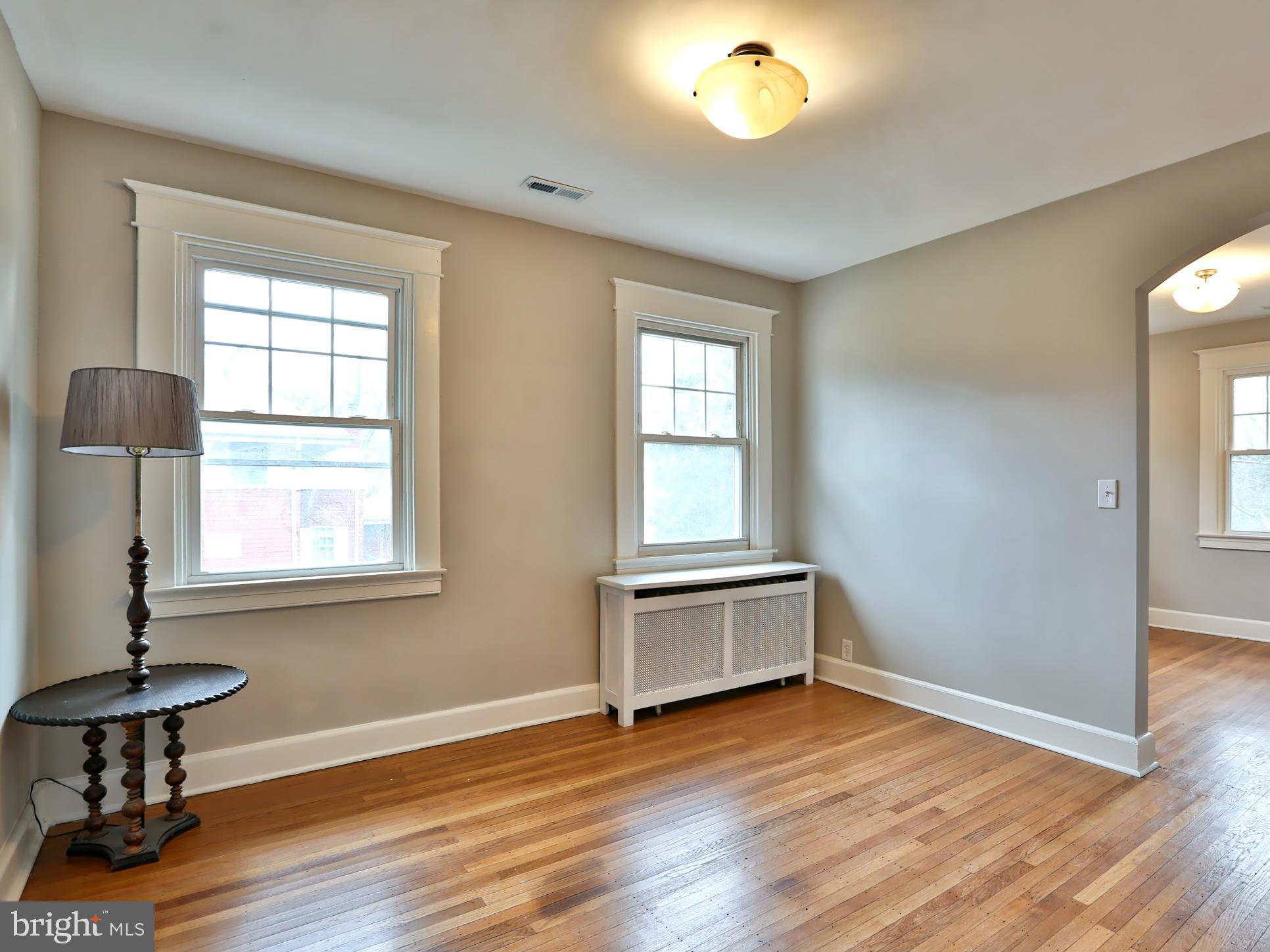 515 Old Orchard Road Baltimore, MD 21229 - Photo 21 of 30 Additional Library or Sitting Room