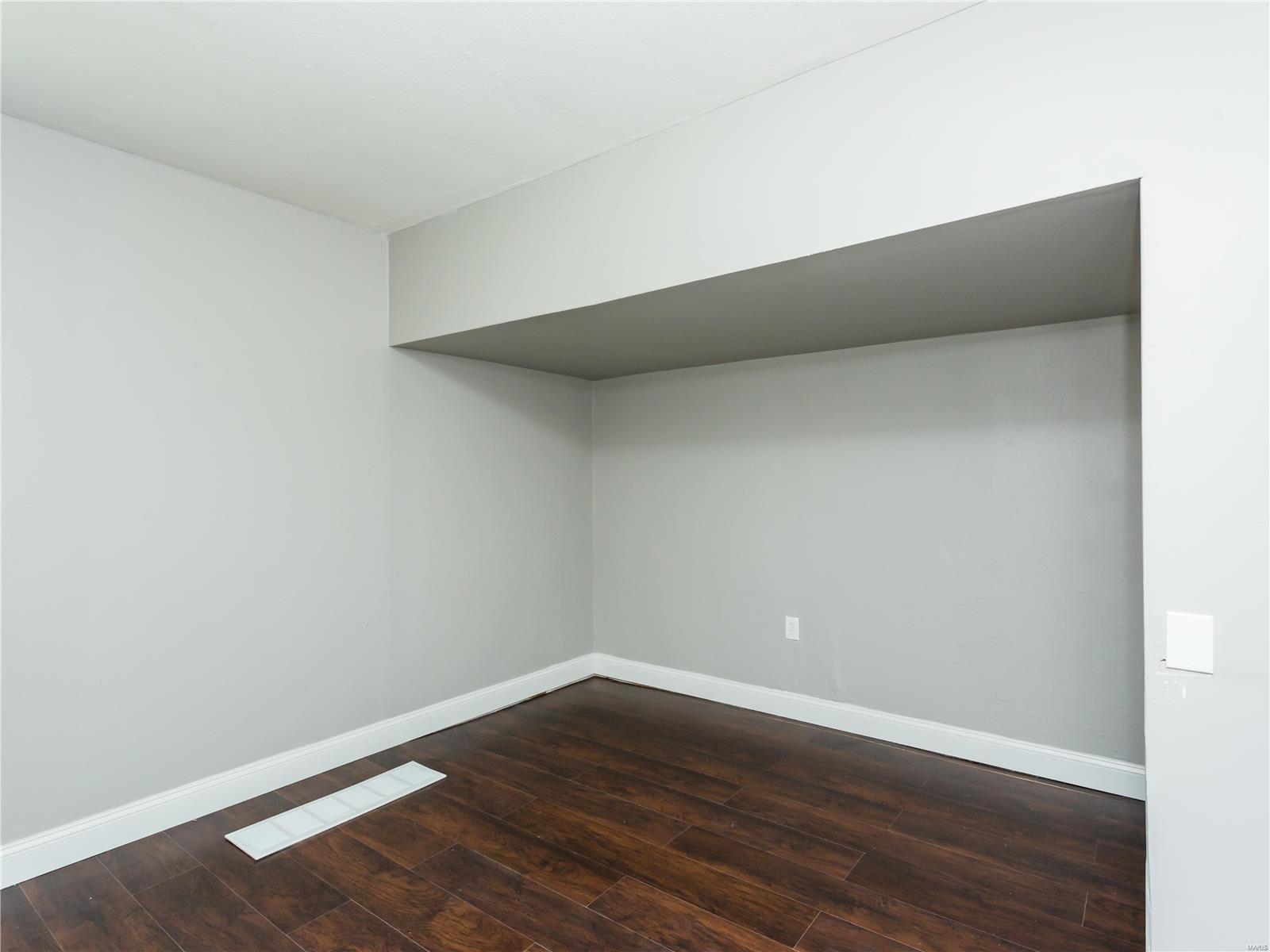 3605 Baumgartner Road St. Louis, MO 63129 - Photo 19 of 23 Gallery Image 19