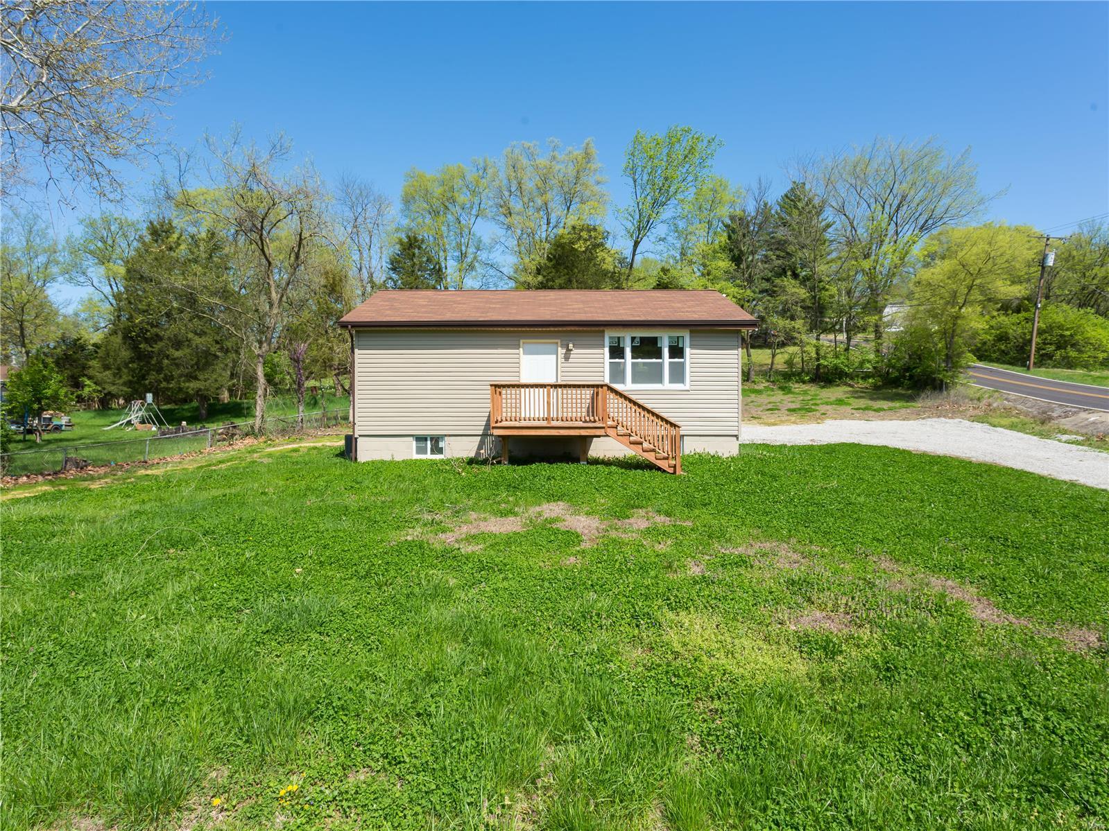 3605 Baumgartner Road St. Louis, MO 63129 - Photo 3 of 23 Gallery Image 3