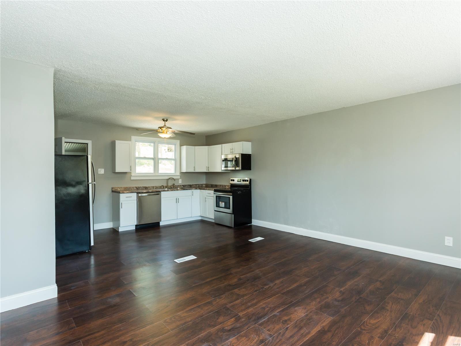 3605 Baumgartner Road St. Louis, MO 63129 - Photo 6 of 23 Gallery Image 6