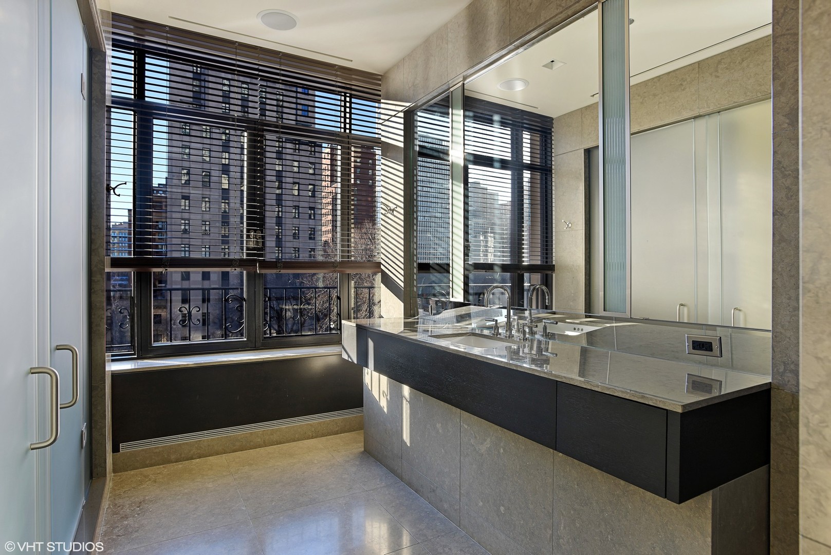 65 East Goethe Street, Unit 5N Chicago, IL 60610 - Photo 19 of 27