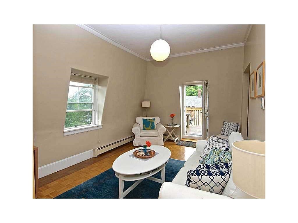 51 Annandale Road, Unit 3 Newport, RI 02840 - Photo 7 of 19