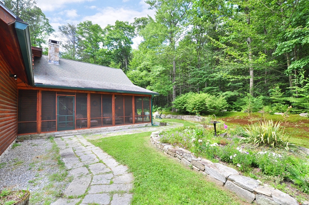 1111 Clubhouse Road Tolland, MA 01034 - Photo 5 of 41 Gallery Image 5