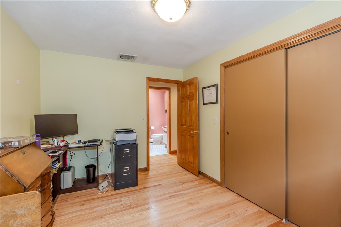 54 Colvintown Road Coventry, RI 02816 - Photo 21 of 50