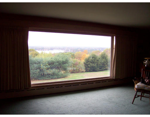 68 Upper Gore Road Webster, MA 01570 - Photo 6 of 9
