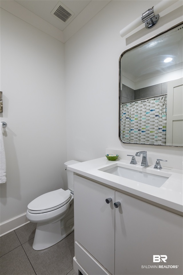 160 Fels Avenue Fairhope, AL 36532 - Photo 38 of 50 Bathroom #3