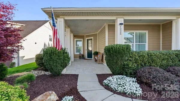 $795,000 | 1225 Greenland Drive, Denver, NC 28037