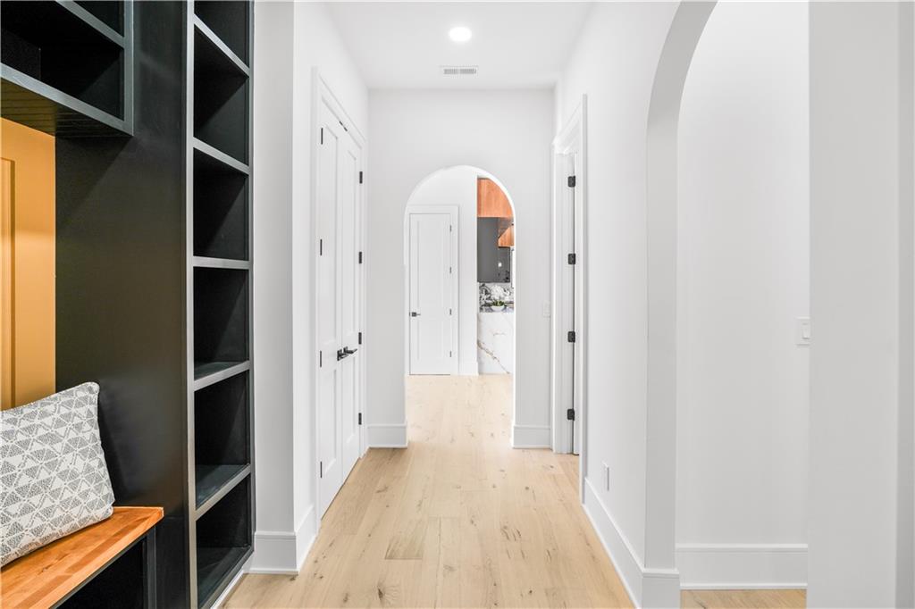 395 Simonton Road Southeast Lawrenceville, GA 30045 - Photo 11 of 85