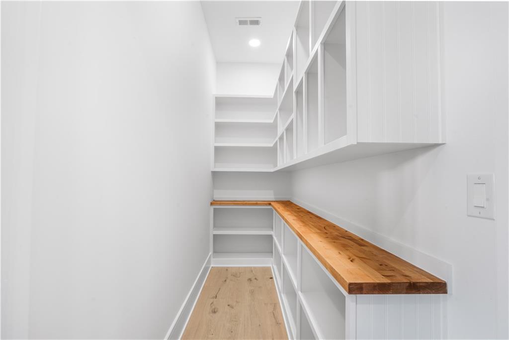 395 Simonton Road Southeast Lawrenceville, GA 30045 - Photo 15 of 85