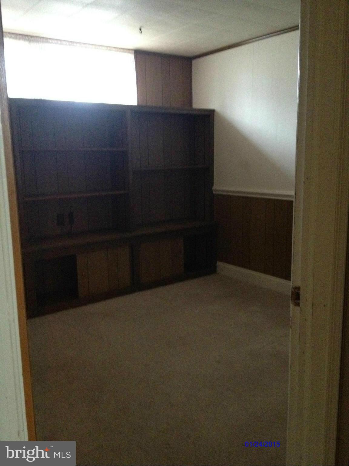 10213 Rodgers Road Fairfax, VA 22030 - Photo 18 of 26 a close view of walk in closet