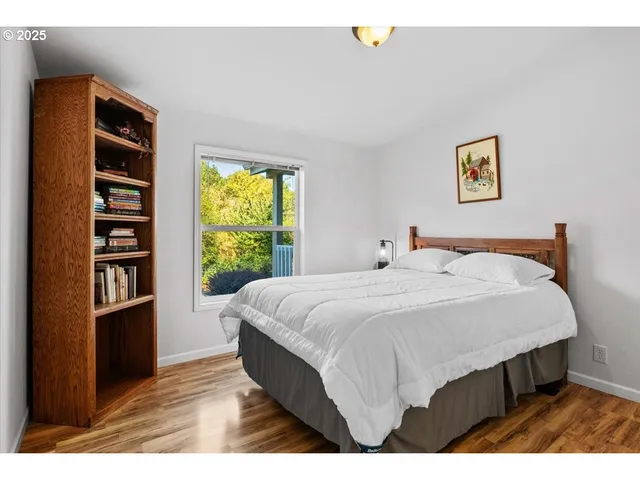 $596,000 | 23998 Highway 20, Philomath, OR 97370