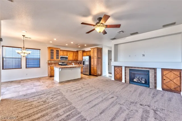 $3,000 | 981 Wagner Valley Street, Henderson, NV 89052