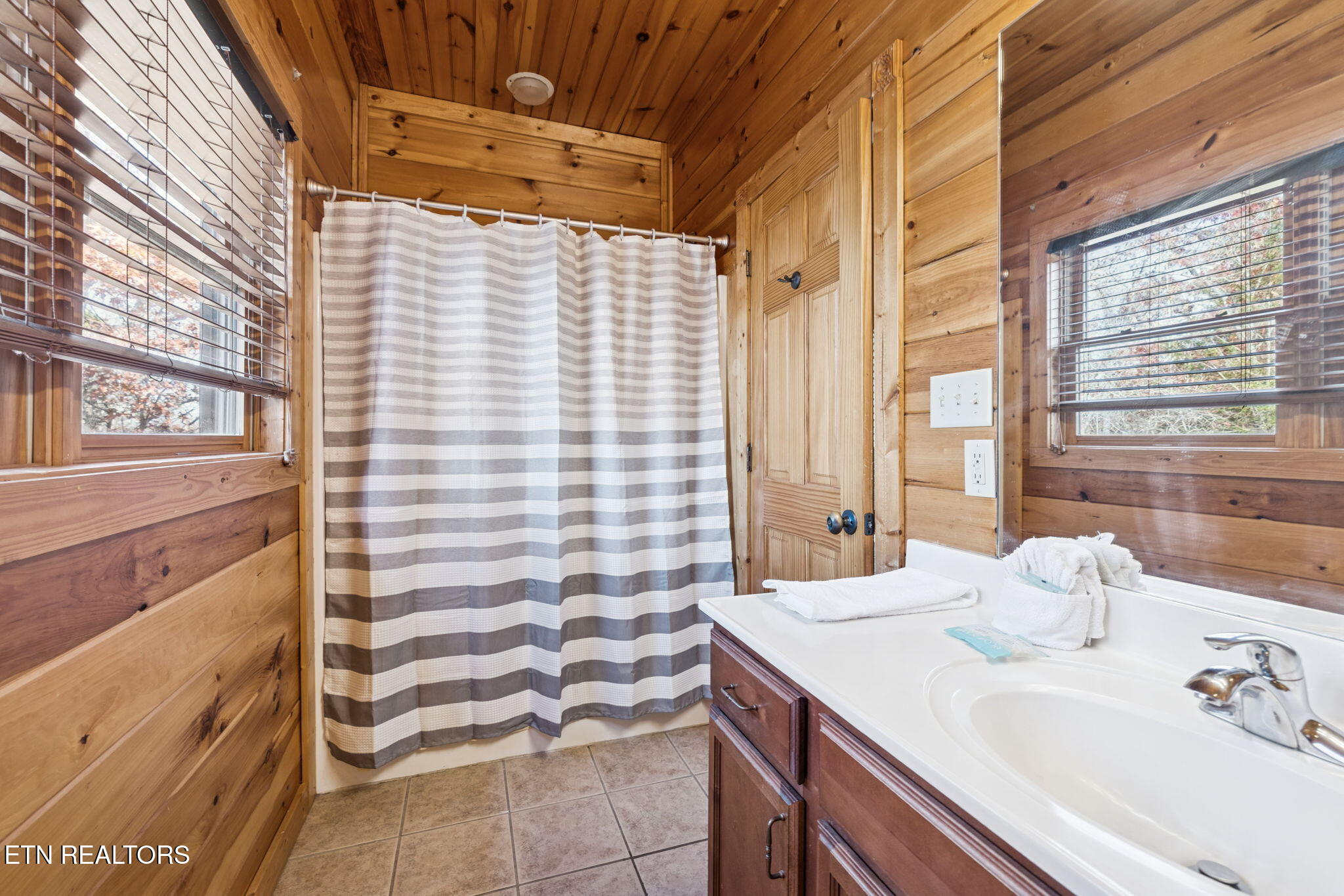 320 Poplar Point Way Gatlinburg, TN 37738 - Photo 49 of 60 49