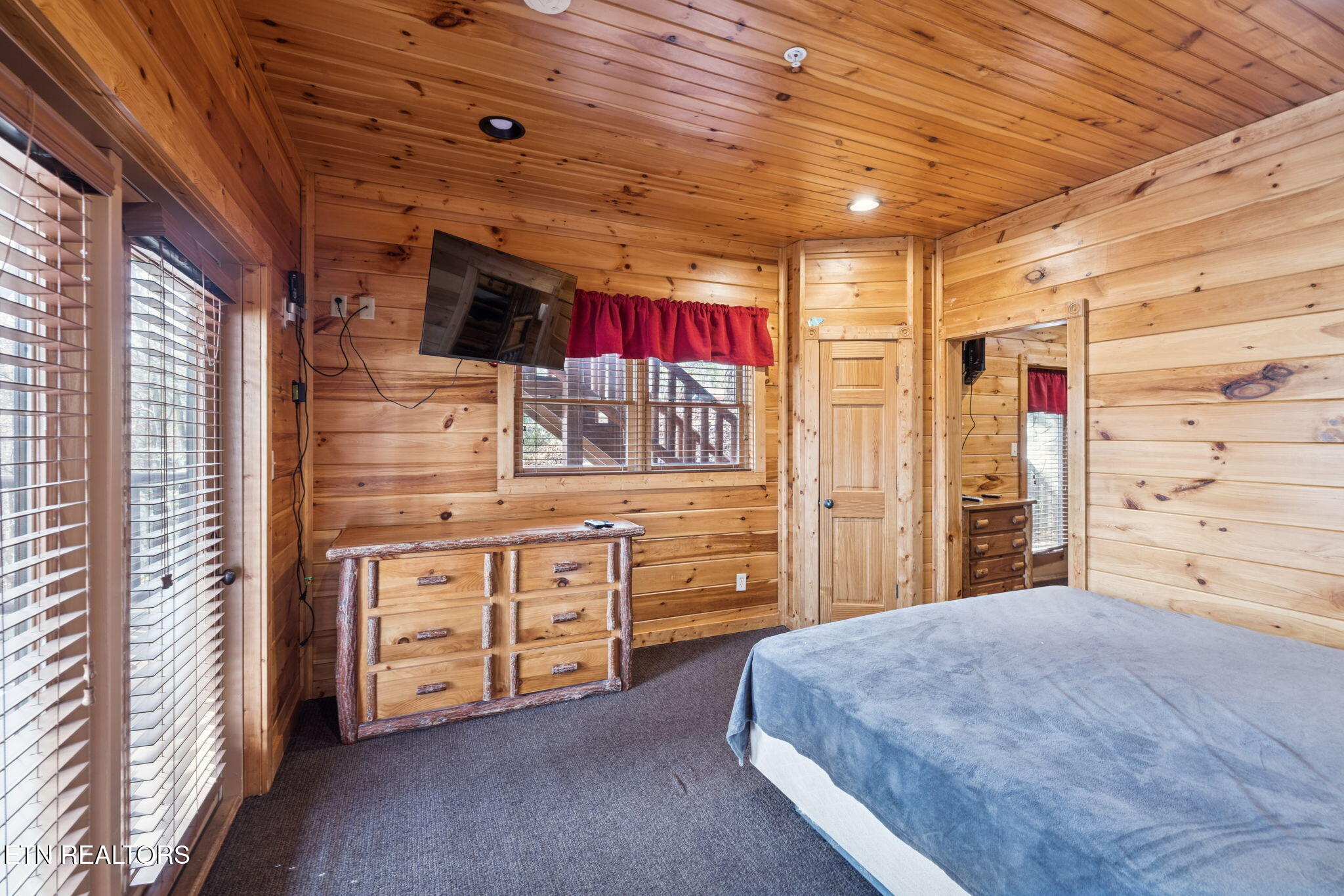 320 Poplar Point Way Gatlinburg, TN 37738 - Photo 58 of 60 58