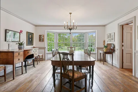 $2,000,000 | 600 Wentworth Avenue West, Mendota Heights, MN 55118