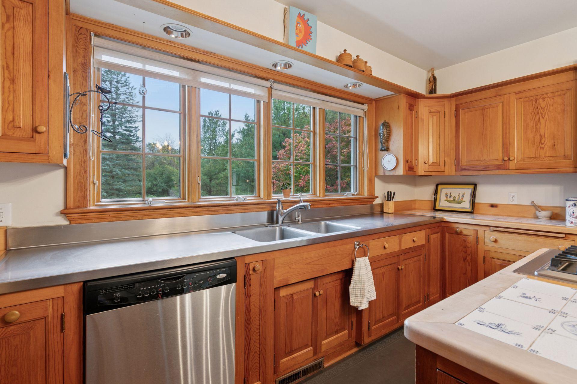 600 Wentworth Avenue West Mendota Heights, MN 55118 - Photo 19 of 83