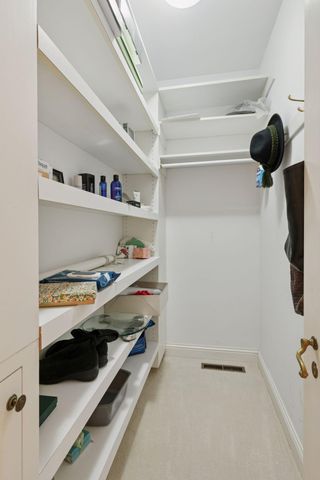 $2,000,000 | 600 Wentworth Avenue West, Mendota Heights, MN 55118