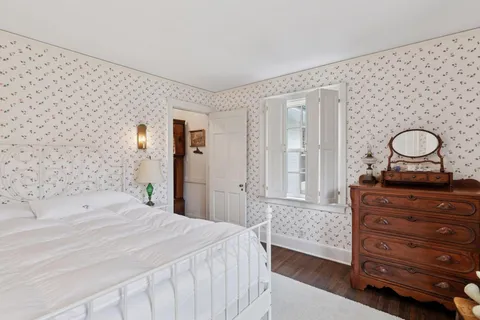 $2,000,000 | 600 Wentworth Avenue West, Mendota Heights, MN 55118