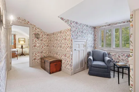 $2,000,000 | 600 Wentworth Avenue West, Mendota Heights, MN 55118