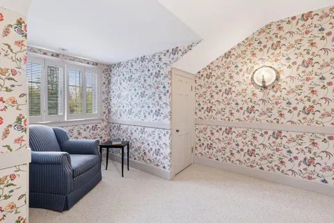 $2,000,000 | 600 Wentworth Avenue West, Mendota Heights, MN 55118