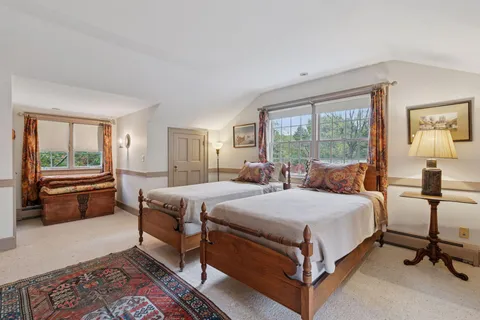 $2,000,000 | 600 Wentworth Avenue West, Mendota Heights, MN 55118