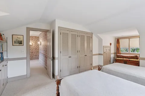 $2,000,000 | 600 Wentworth Avenue West, Mendota Heights, MN 55118