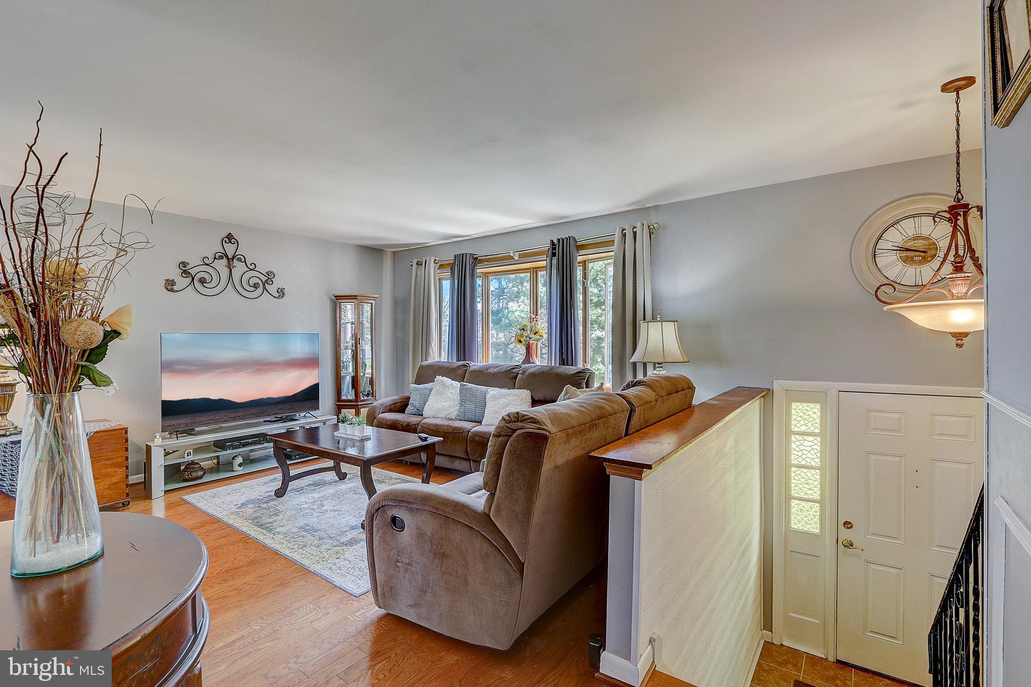 160 Glenbrook Drive Mount Laurel, NJ 08054 - Photo 3 of 40