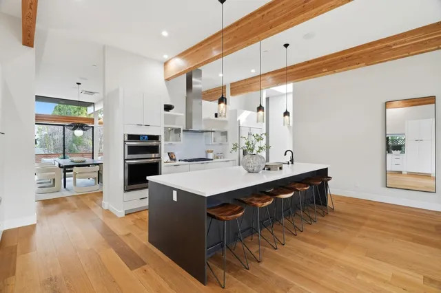 $4,498,000 | 1617 Corte Via, Los Altos, CA 94024