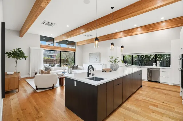 $4,498,000 | 1617 Corte Via, Los Altos, CA 94024