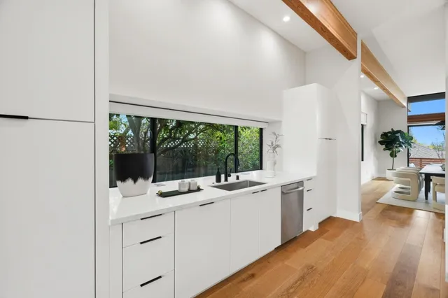 $4,498,000 | 1617 Corte Via, Los Altos, CA 94024