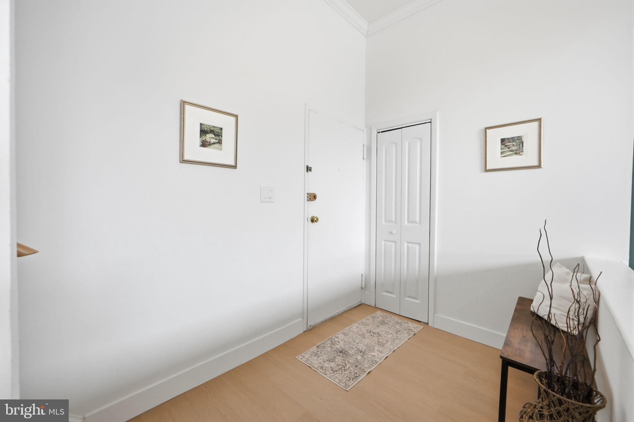 14427 Parkvale Road, Unit 7 Rockville, MD 20853 - Photo 15 of 43 Bright and inviting entryway with charm.